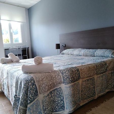 O Cruceiro Hotel Palas de Rei Kültér fotó